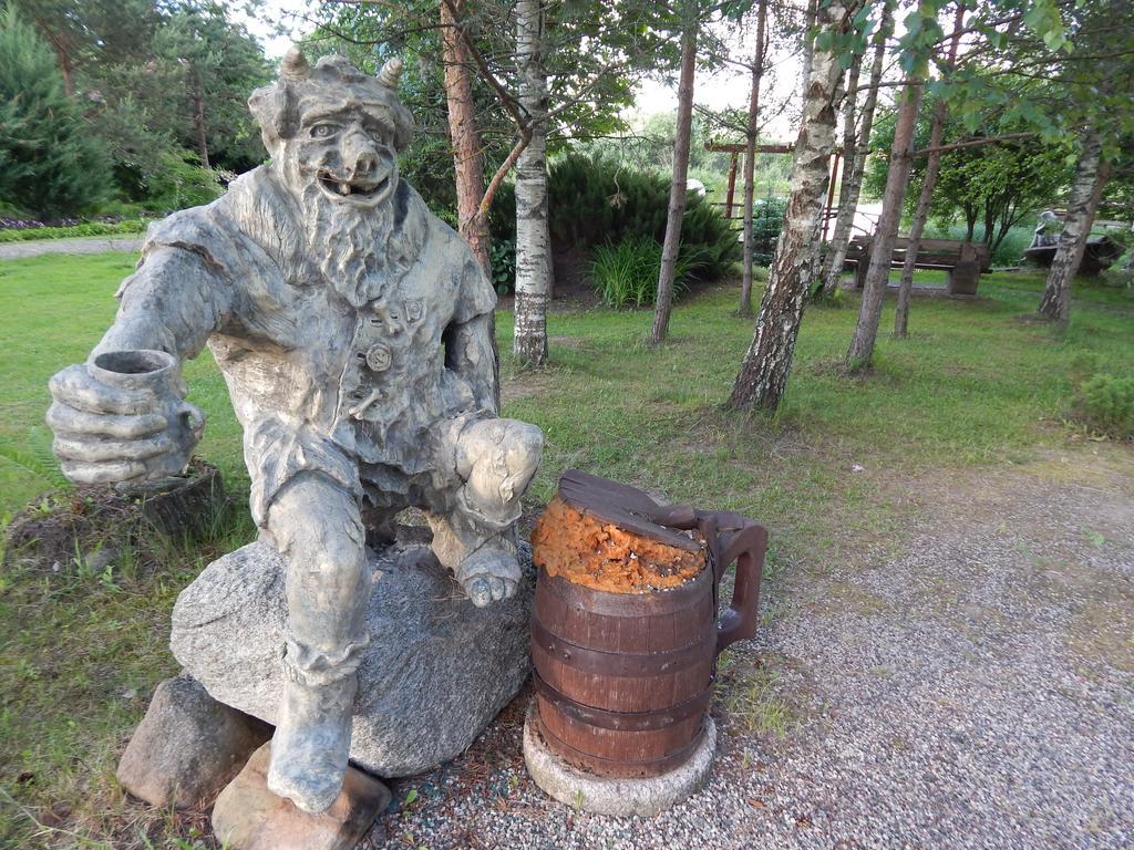 Pie Veca Kaleja Hotel Daugavpils Kültér fotó