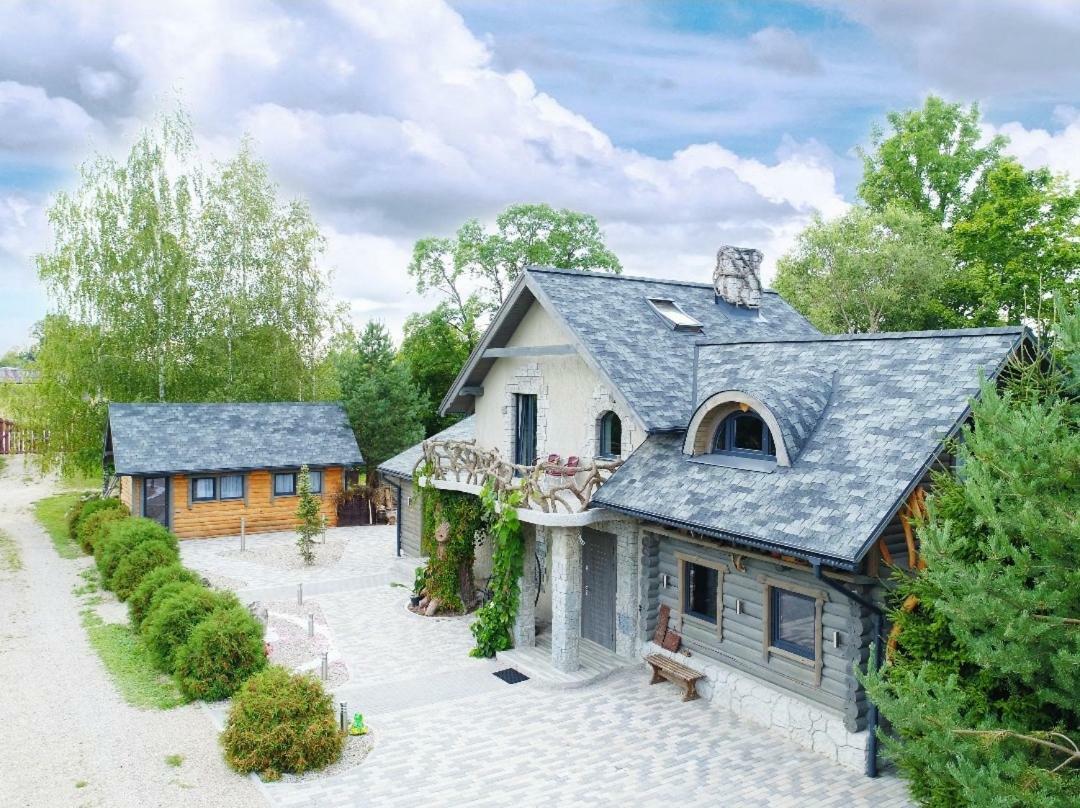 Pie Veca Kaleja Hotel Daugavpils Kültér fotó